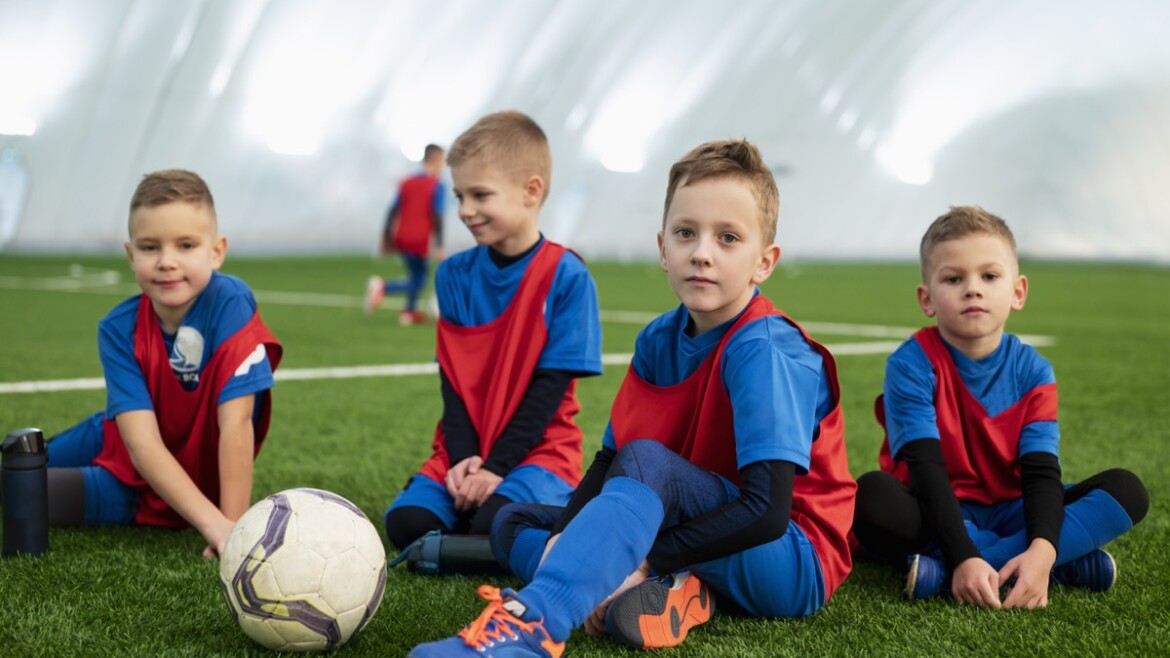 Gra w piłkę nożną dla dzieci – przewodnik