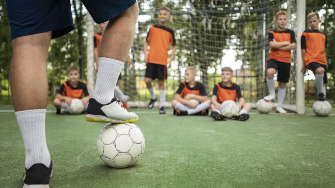 Jak zostać trenerem piłkarskim – przewodnik po karierze